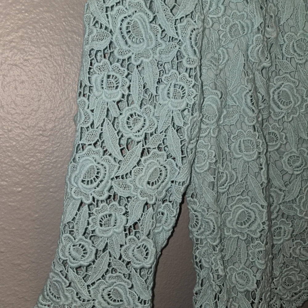 Talbots Blue Lace Top 3/4 Sleeve Size 14